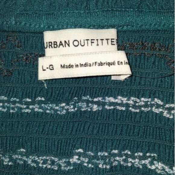 Urban Outfitters Moko Strapless Green Embroidered Smocked Crop Top - Picture 3 of 4